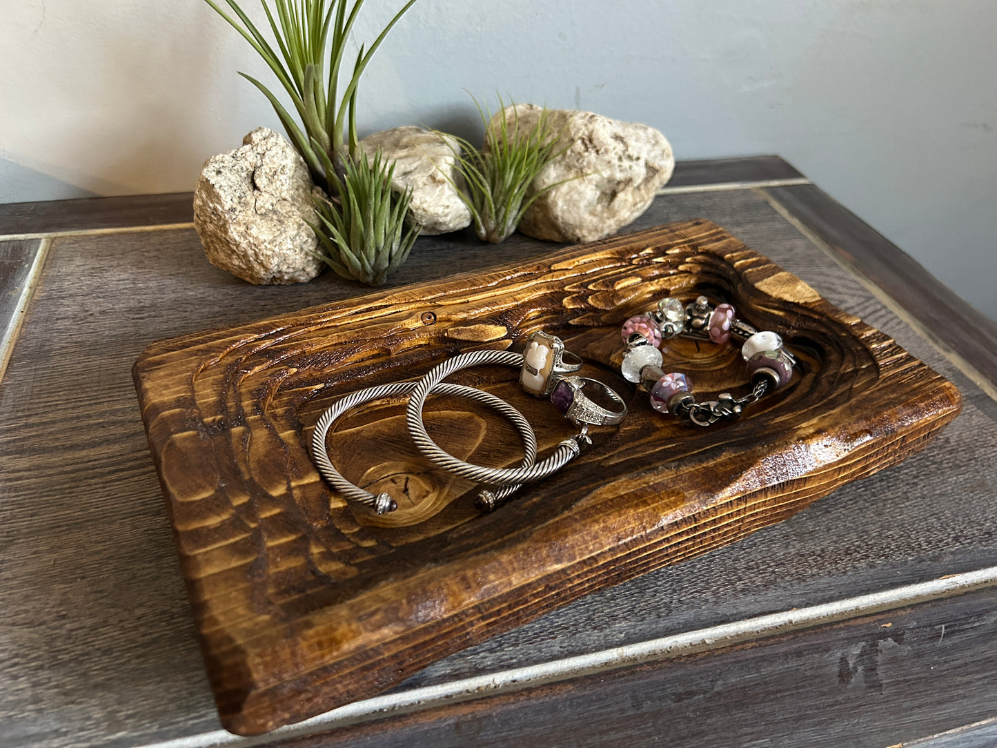 Sculptured Jewelry Tray – Medium Wide Rectangle