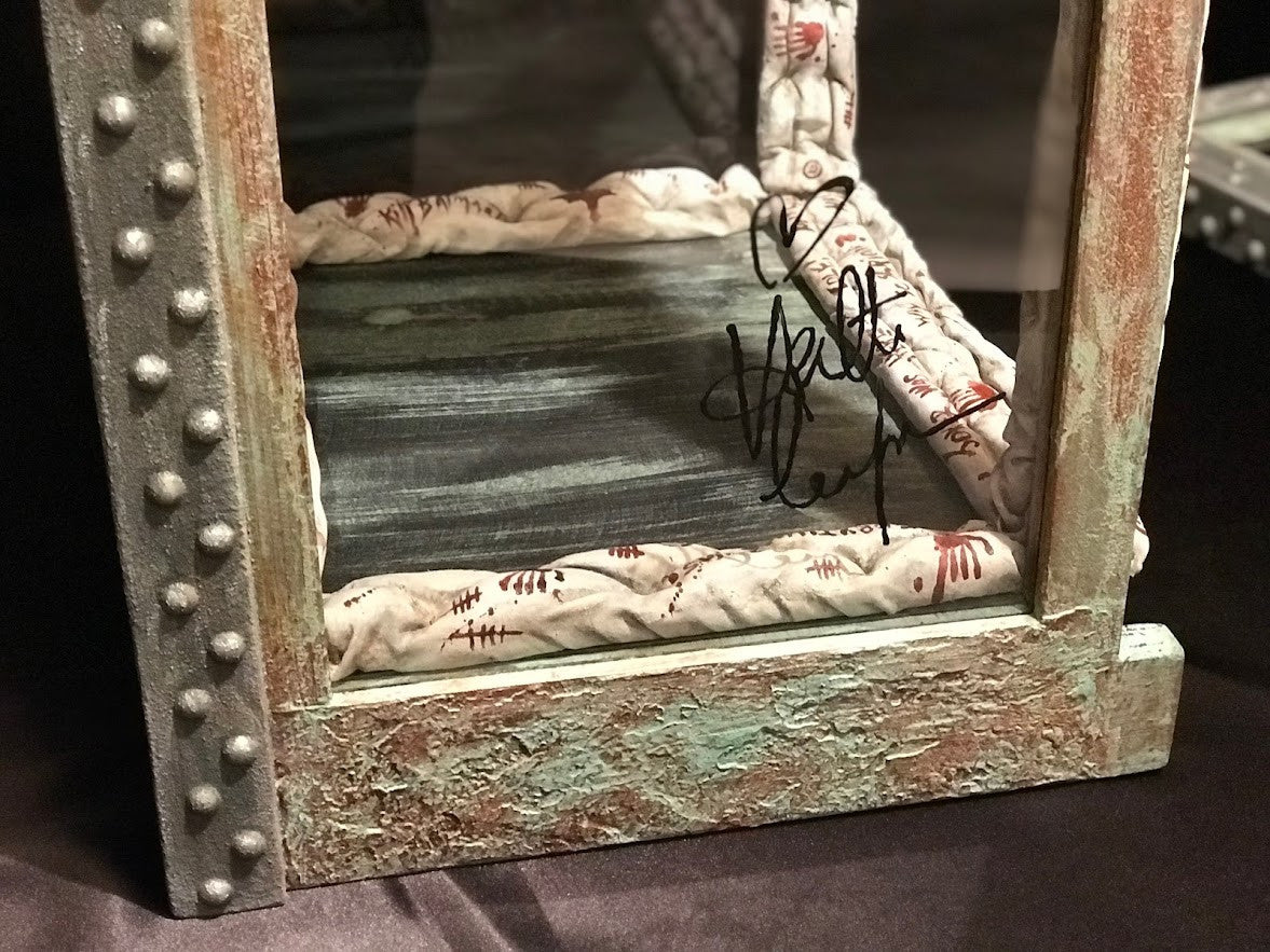 Joker - The Dark Knight Display Case